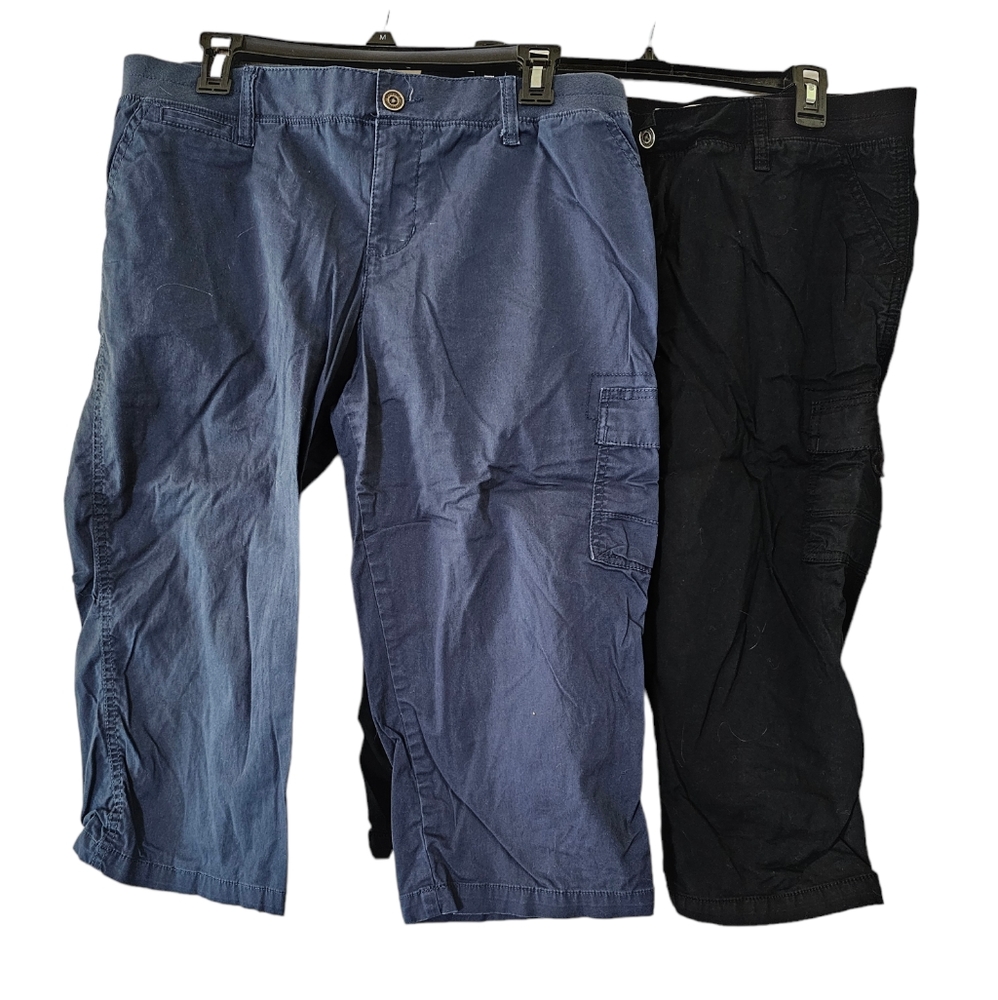 Two pair of Sonoma capri pants